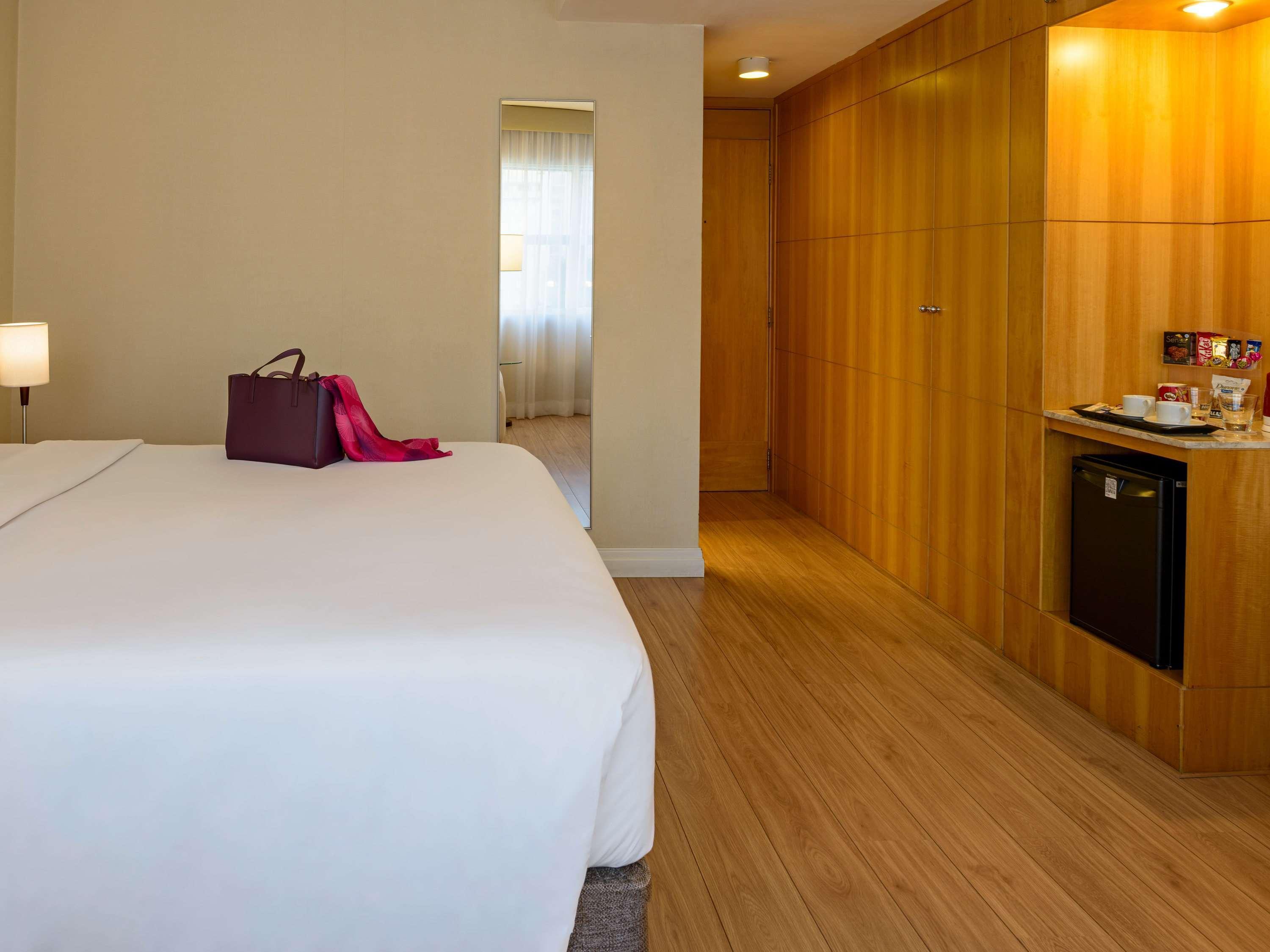Mercure Sao Paulo Jardins Bagian luar foto