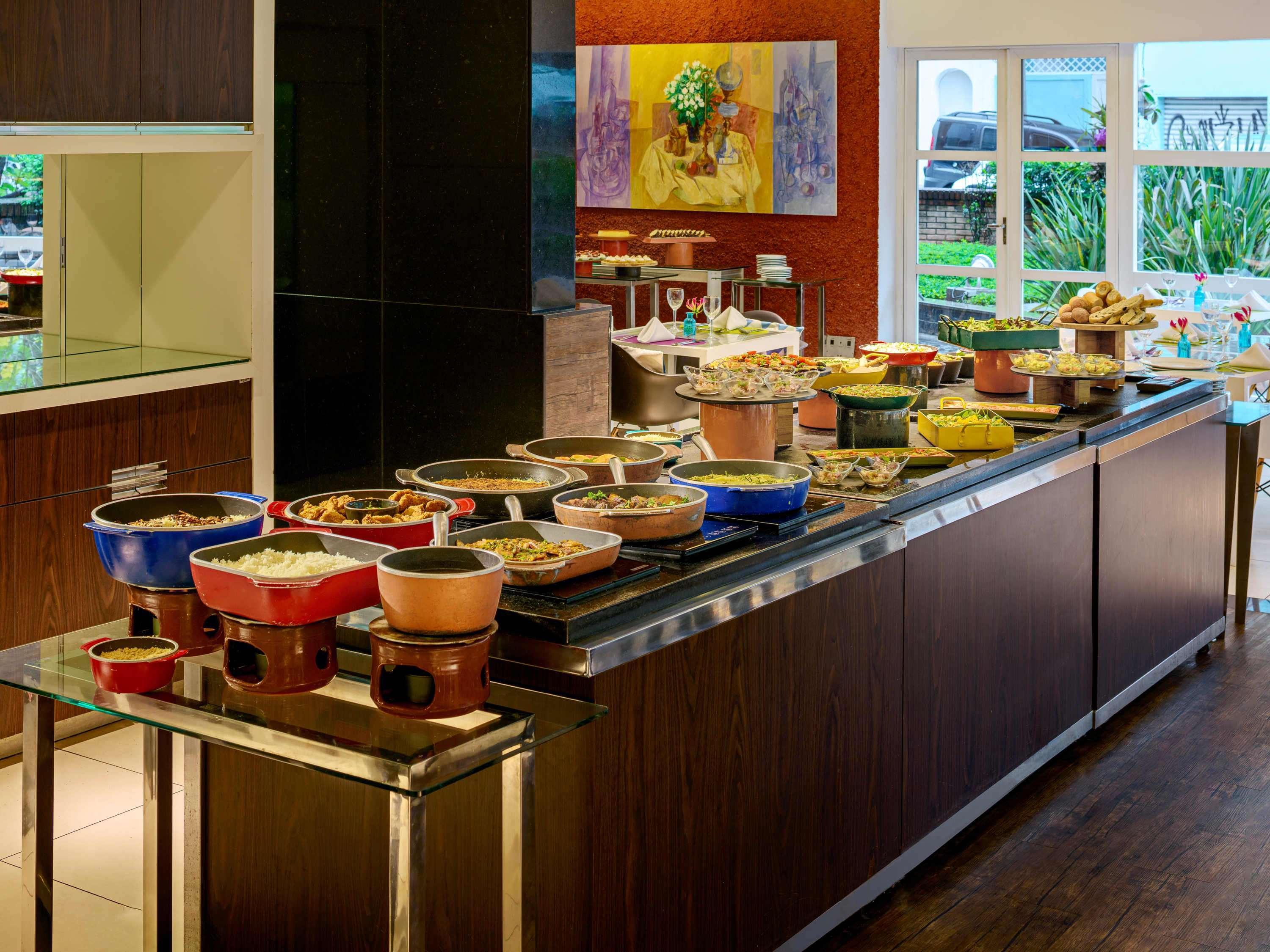 Mercure Sao Paulo Jardins Bagian luar foto
