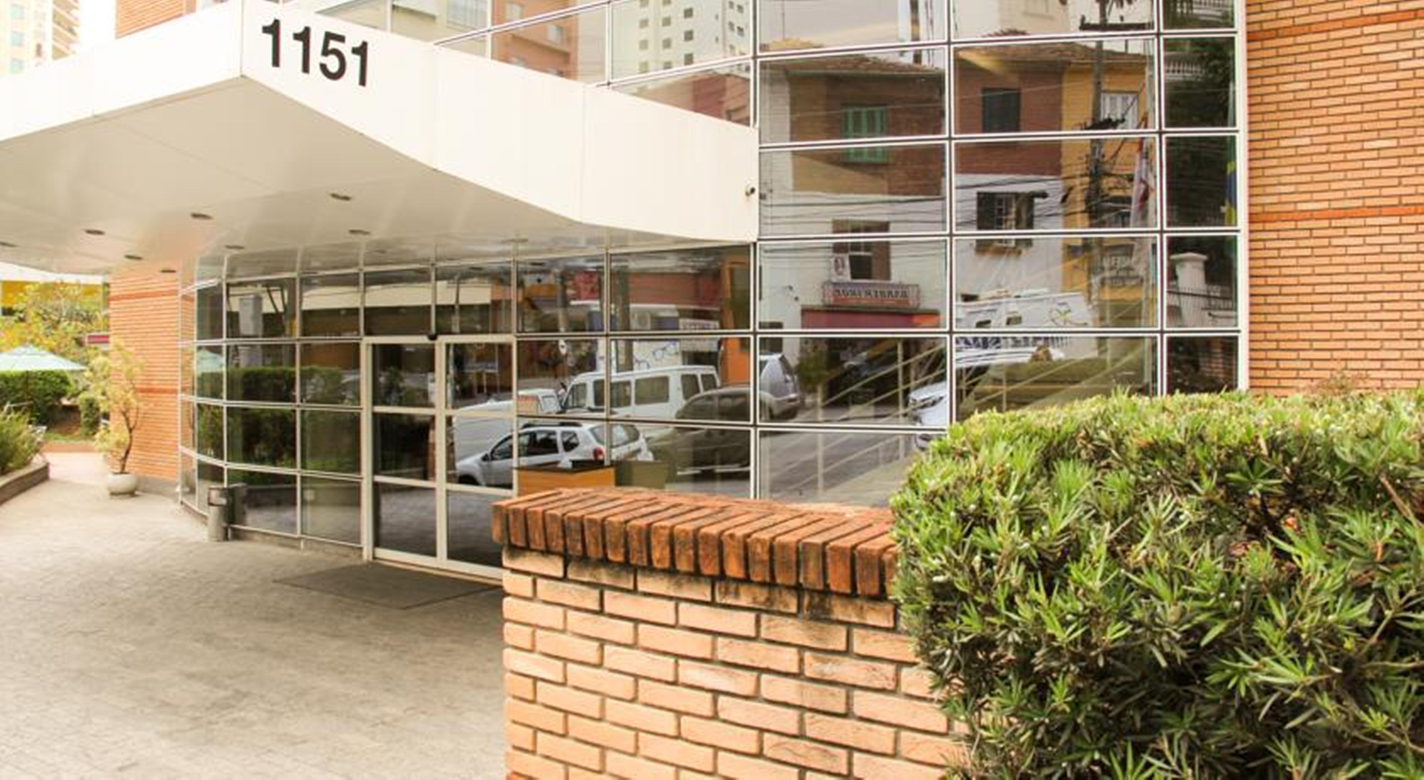 Mercure Sao Paulo Jardins Bagian luar foto